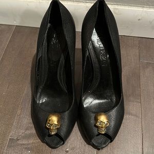 Alexander McQueen Skull Leather Pumps Black 7.5/38